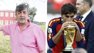 El alcalde de Ourol, Jos� Luis Paj�n (izquierda), desconoc�a los or�genes familiares en el municipio mari�ano del futbolista Ferran Torres, que aparece a la derecha con la Copa del Mundo que gan� Espa�a el pasado 19 de julio en Estados Unidos tras anotar �l un gol en la final ante Argentina