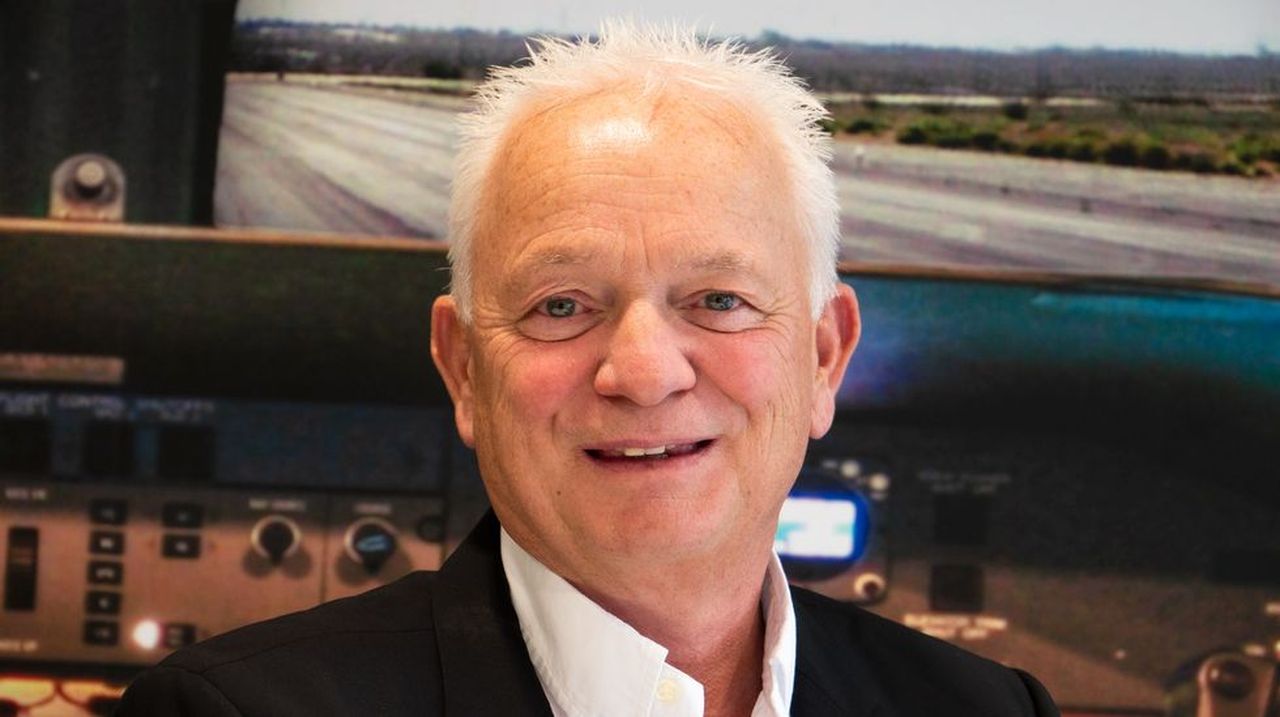 Eddie Wilson, consejero delegado de Ryanair: «Es una situación catastrófica para Galicia, pero al Gobierno y Aena solo les importan los grandes aeropuertos»
