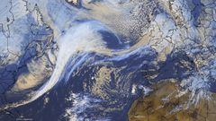 El cicl�n bomba Franklin visto por el sat�lite