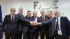 Los presidentes de las federaciones empresariales de las cuatro provincias gallegas, de Asturias, de Le�n, de Zamora y de Salamanca suscribieron en Oviedo un acuerdo para la constituci�n de una alianza empresarial del noroeste