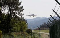 El aeropuerto vigu�s emite cada a�o a la atm�sfera 205.000 toneladas de CO2.