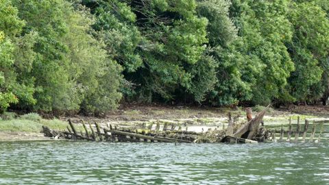 El ro Mandeo a su paso por Betanzos.