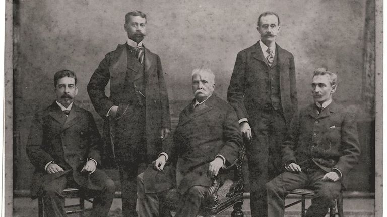 Delegaci�n cubana enviada a Washington en 1898, Lanuza de pie a la derecha