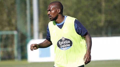 Kakuta se ejercitó en el gimnasio