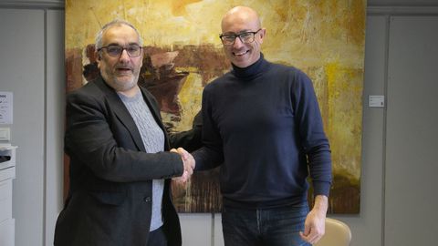 El deputado Xosé Luís Penas y el alcalde cabanés, José Muíño