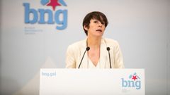 La portavoz nacional del BNG, Ana Pont�n, este lunes en una comparecencia de prensa tras la reuni�n de la Executiva Nacional del partido.