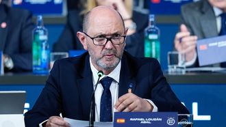 Rafael Louz&aacute;n, durante la Asamblea General Extraordinaria de la RFEF.