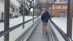 En Arturo P�rez Serantes se ha construido una rampa.