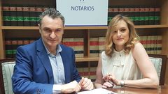 JAVIER RONDA Y MARI�N CAMPA, AUTORES DE �NOTARIO DE GUARDIA�