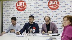 Crist�bal Medeiros (UGT), Eduardo Abad Sabar�s (UPTA) y Jes�s Di�guez (Agtamar) presentaron el congreso en Vilagarc�a