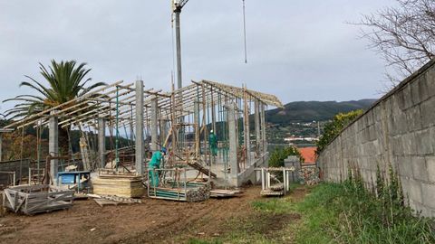 Vivienda unifamiliar que empez� a levantar Construcciones Prieto Mouriz en Cedeira, hace unas semanas