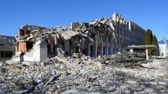 Un misil ruso destroz� las tres plantas de la Escuela 25 de Yitomir, un edificio que acog�a a 1.300 alumnos.