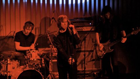 Mark Lanegan durante una actuación en Santiago en el año 2012