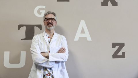 El doctor Eduardo Iglesias asumi� la presidencia del Colegio de M�dicos de Lugo en el 2021.