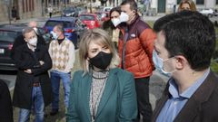 Noelia Rodr�guez, futura alcaldesa de Ribadavia, y Gonzalo Caballero, secretario de los socialistas gallegos, en una visita a la villa