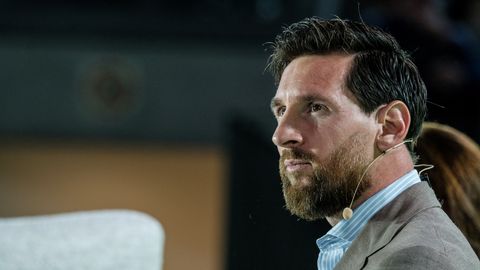 Acto de Leo Messi en el Palacio de los Deportes de Oviedo