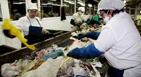 La entidad construy� una planta de compostaje en Servia y ahora planea levantar otra.