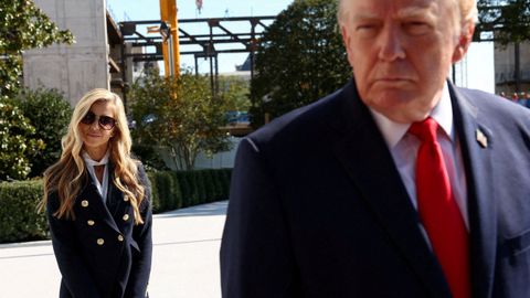 Katie Zacharia, junto al presidente de Estados Unidos, Donald Trump, en una imagen de archivo