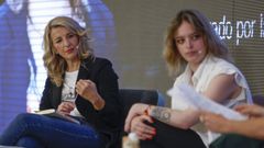 Yolanda D�az y Elizabeth Duval, en la presentaci�n del libro �Melancol�a� en marzo de este a�o