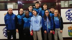 Equipo del Club Nataci�n Ferrol en su desplazamiento a Cervo el fin de semana.