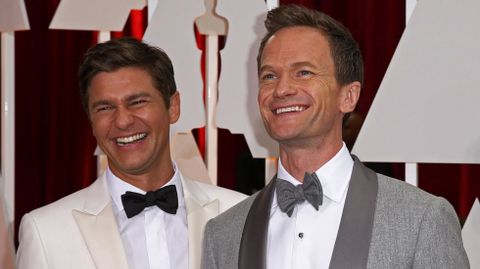 Neil Patrick Harris con su marido David Burka