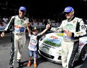 Los hermanos Vallejo, despu�s de ganar el Rally de Ferrol en el mes de agosto. 
