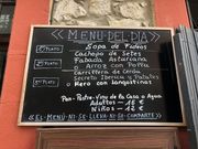 En el mes�n El Labrador, en Ribadesella, lo normal es tomar tres platos: uno de ellos puede ser un cachopo que, a continuaci�n, puede acompa�arse de una carrillera de cerdo