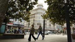 Vista de la casa Escariz desde la plaza de Pontevedra
