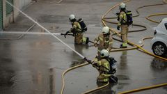 Incendio en una nave del pol�gono de Bergondo (A Coru�a)