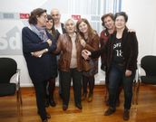 Pilar Lav�a recibi� ayer en la sede el premio honor�fico. 