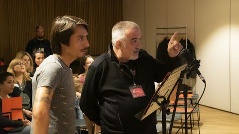 Miguel �ngel Jenner impartiendo una masterclass a los alumnos de 35mm