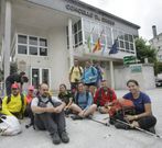 La falta de albergue genera protestas de los peregrinos. 