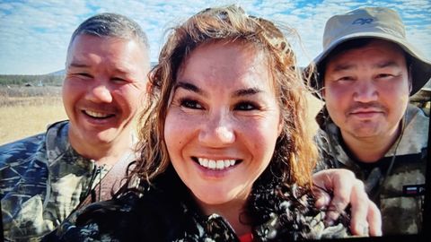 Marianna con sus hermanos en su tierra natal