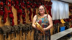 Ana Bel�n Rodr�guez Andr�, mestra de pandeireta e gaita na Real Banda de Gaitas da Deputaci�n de Ourense.