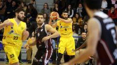 Las im�genes del partido entre el Xuven y el�Sammic