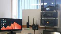 El sistema de comunicaciones VHF digital con el que ya trabaja Protecci�n Civil de A Pobra.