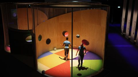 Exhibicin inmersiva 'Football City, Art United', Juan Mata