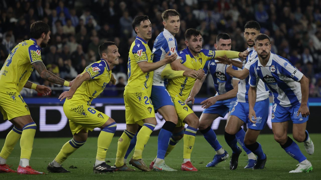 Riazor es inexpugnable para el Cádiz