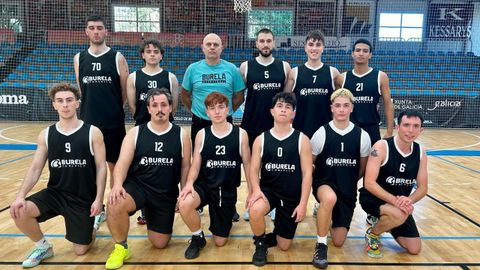 La plantilla del CB Burela, en su debut en el Vista Alegre.