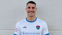 �scar Gonz�lez, nuevo jugador del club barbanzano.