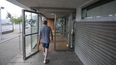 En imagen de archivo, entrada del Centro de Sa�de de Viveiro