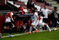 Piscis -al fondo- deja abierta la puerta a un final espectacular con premio para el Arousa.