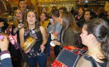 Participantes en el concurso de cantos de taberna. 