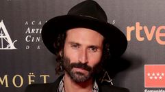 Leiva se molesta al hablar de su vida privada