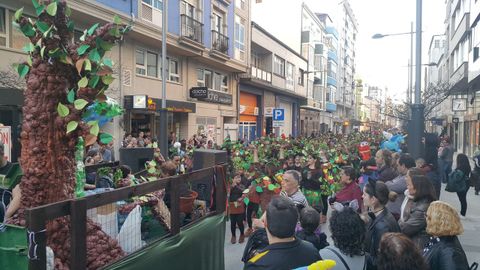 Desfile de Entroido por Sarria