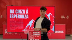 Borja Lpez, coordinador provincial de las Xuventudes Socialistas, en la presentacin de la campaa.