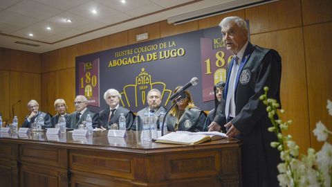 José Soto fue homenajeado por sus 40 años de ejercicio