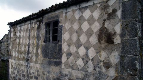 Decoraci�n geom�trica en Vilari�o de Arriba
