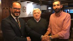 Rodolfo Espina, Ignacio Blanco y Sergio Marqus, miembro de Vox Asturias