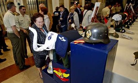 La Diputaci�n clausur� el domingo una exposici�n por el aniversario de la Brilat, con 2.500 asistentes.